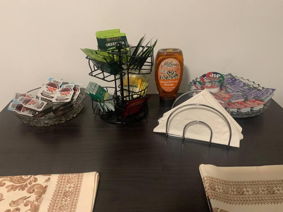 Comfy And Chic Boston Apartment! Free Parking ภายนอก รูปภาพ
