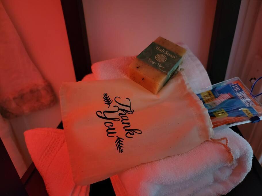 Comfy And Chic Boston Apartment! Free Parking ภายนอก รูปภาพ