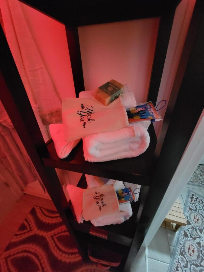 Comfy And Chic Boston Apartment! Free Parking ภายนอก รูปภาพ