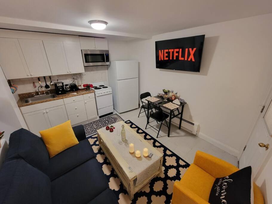 Comfy And Chic Boston Apartment! Free Parking ภายนอก รูปภาพ